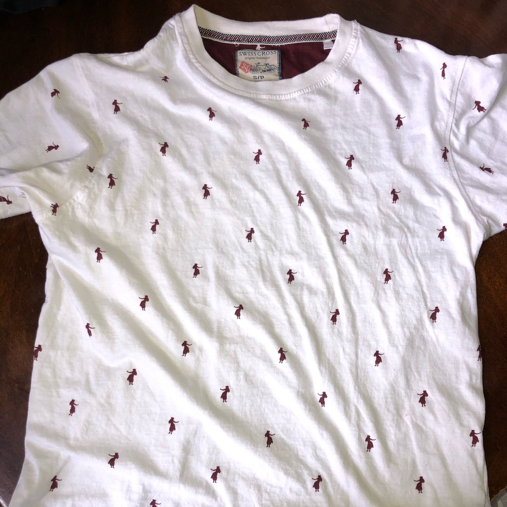 Swiss cross T-shirt size small
